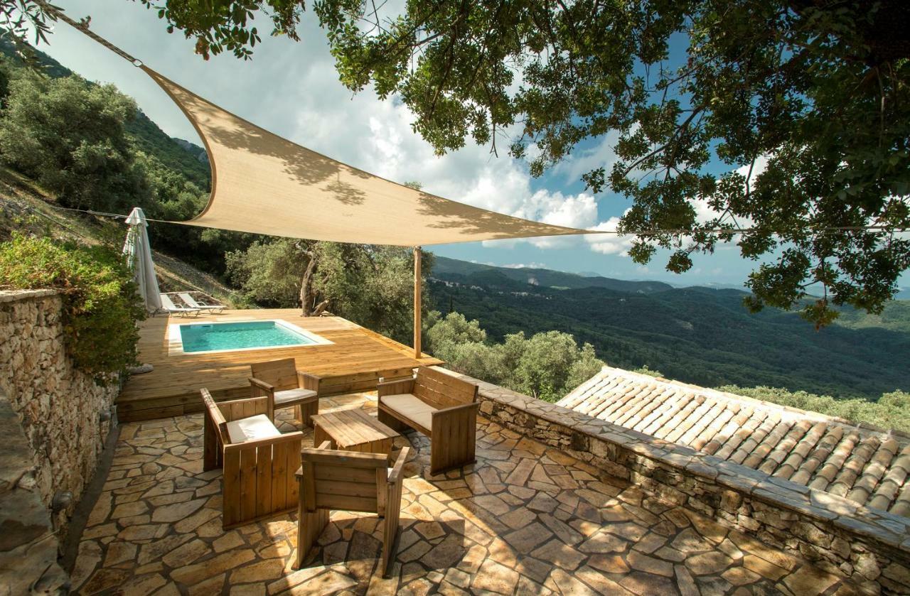 Castelli Olive Press Pension Acharavi  Buitenkant foto